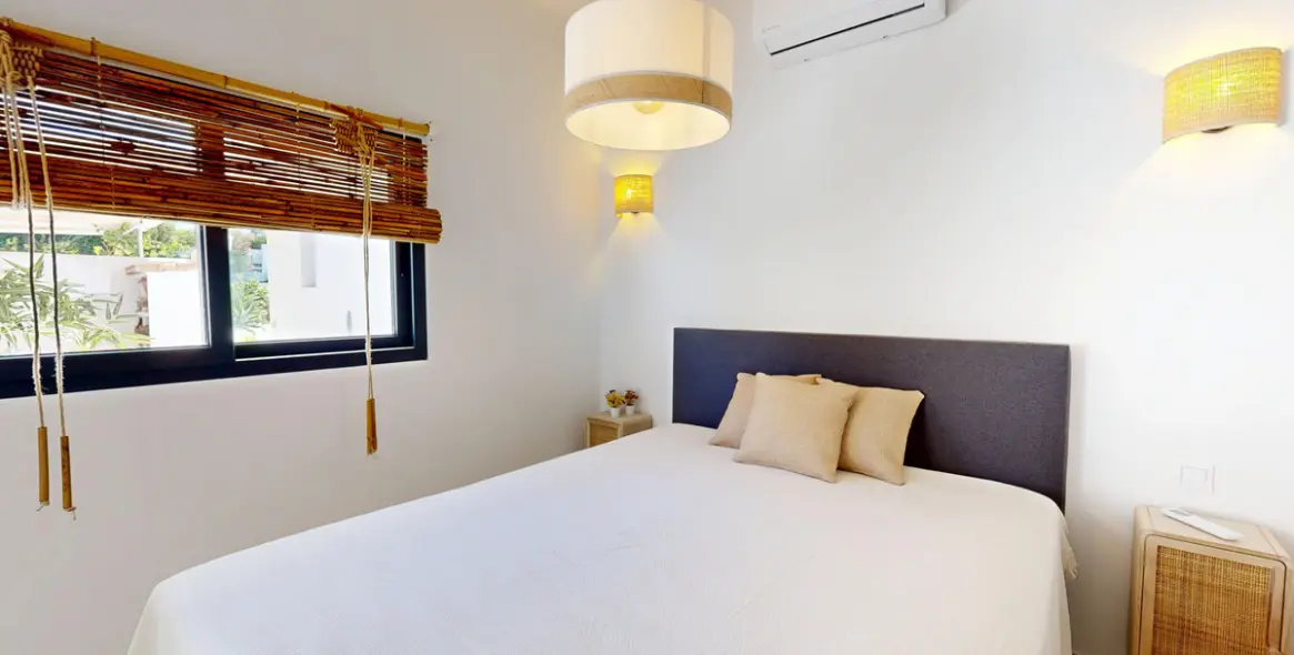 Venta de villa independiente en Estepona 39