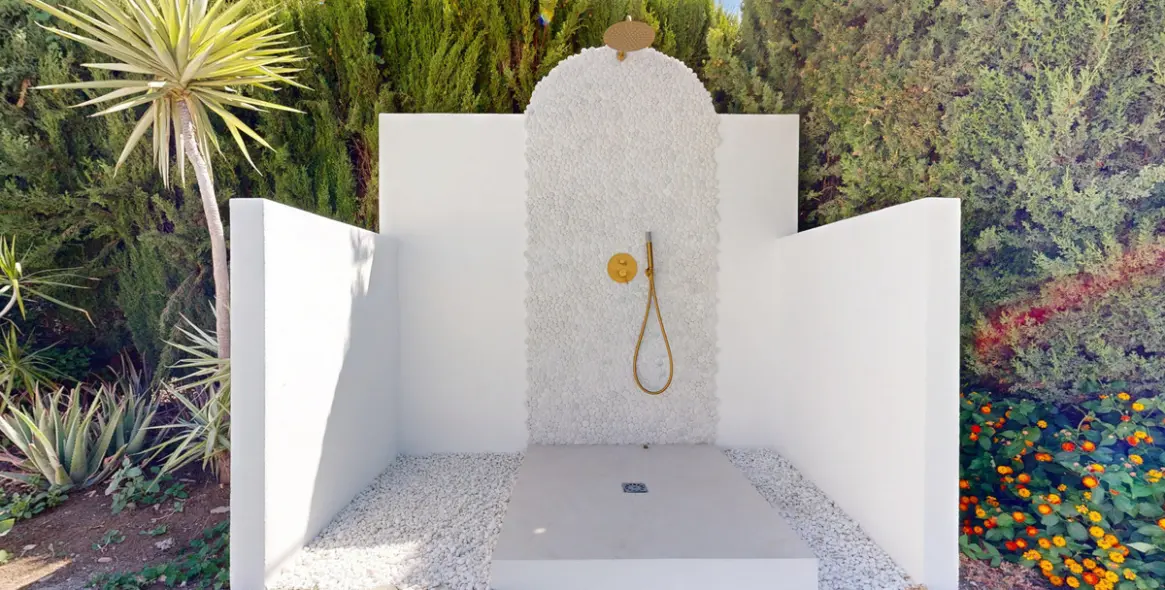 Venta de villa independiente en Estepona 48