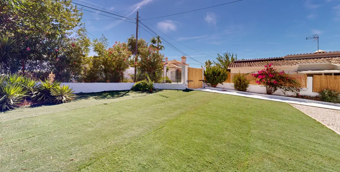 Venta de villa independiente en Estepona 56