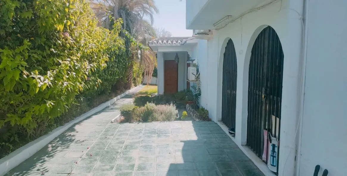 Venta de villa independiente en Marbella 6