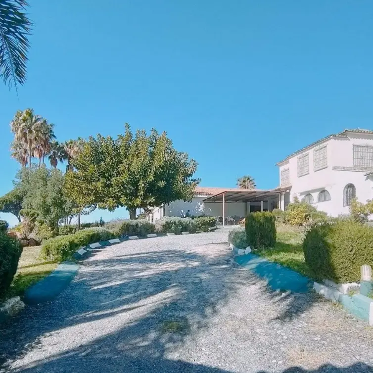 Продажа  отдельно стоящей виллы в Marbella