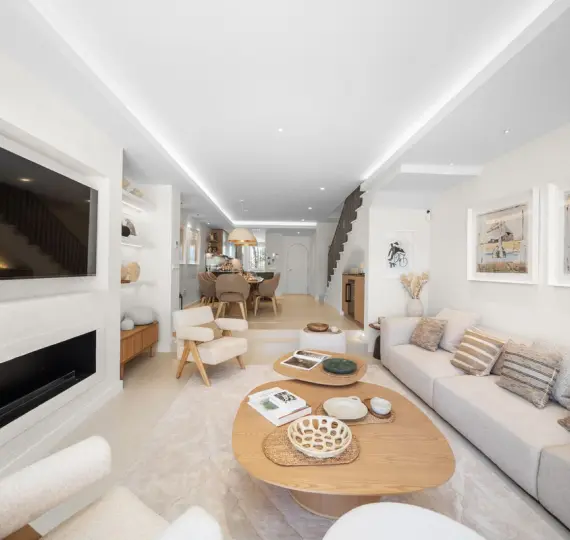 Venta de adosado en Aloha