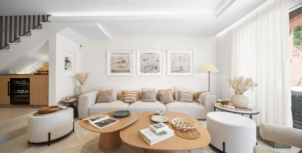 Sale of townhouse in Aloha 7