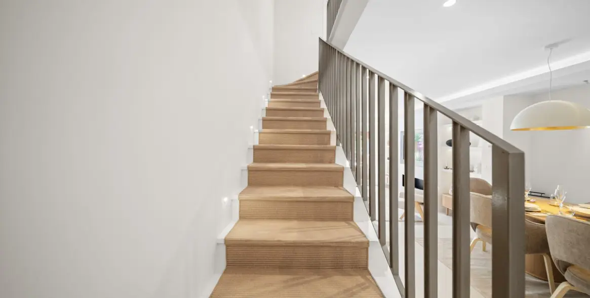 Sale of townhouse in Aloha 20