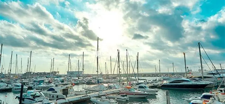 Venta de villa independiente en Estepona 3