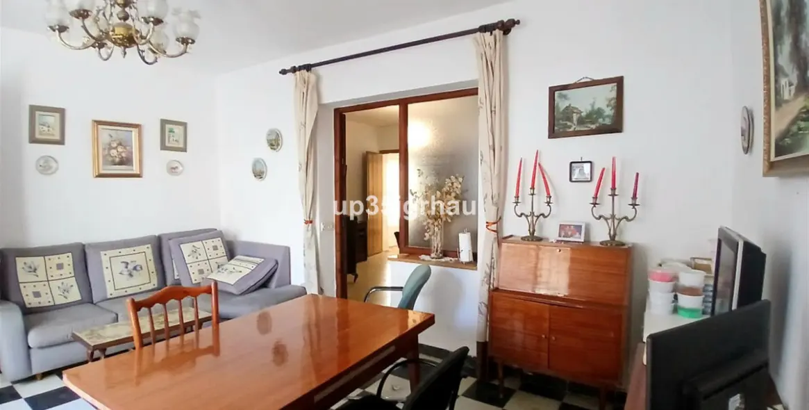 Venta de villa independiente en Estepona 9