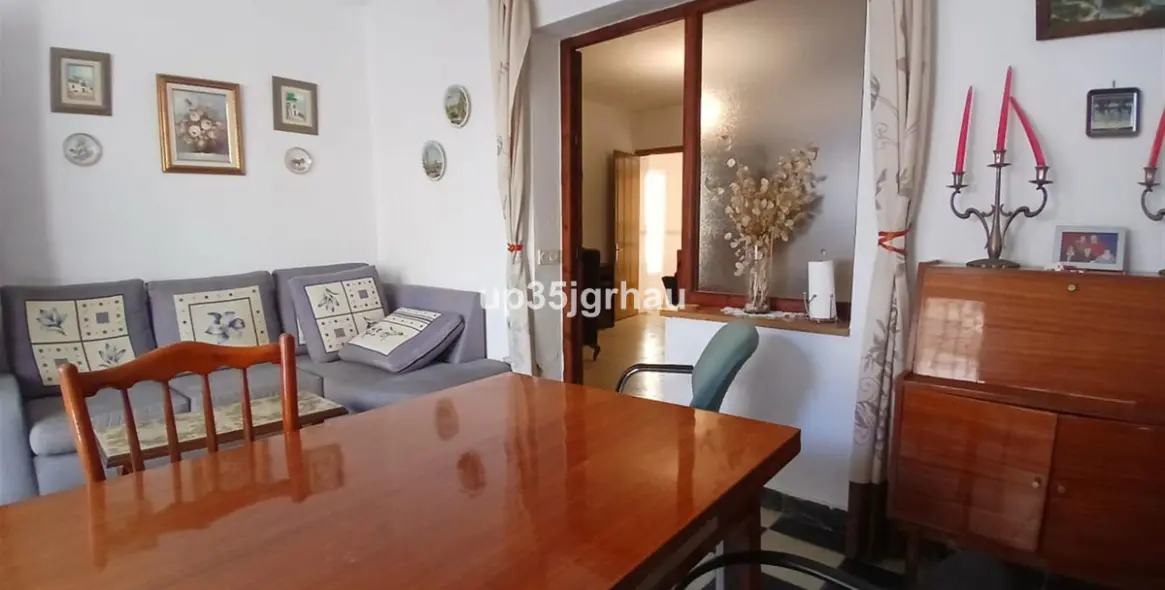 Venta de villa independiente en Estepona 10