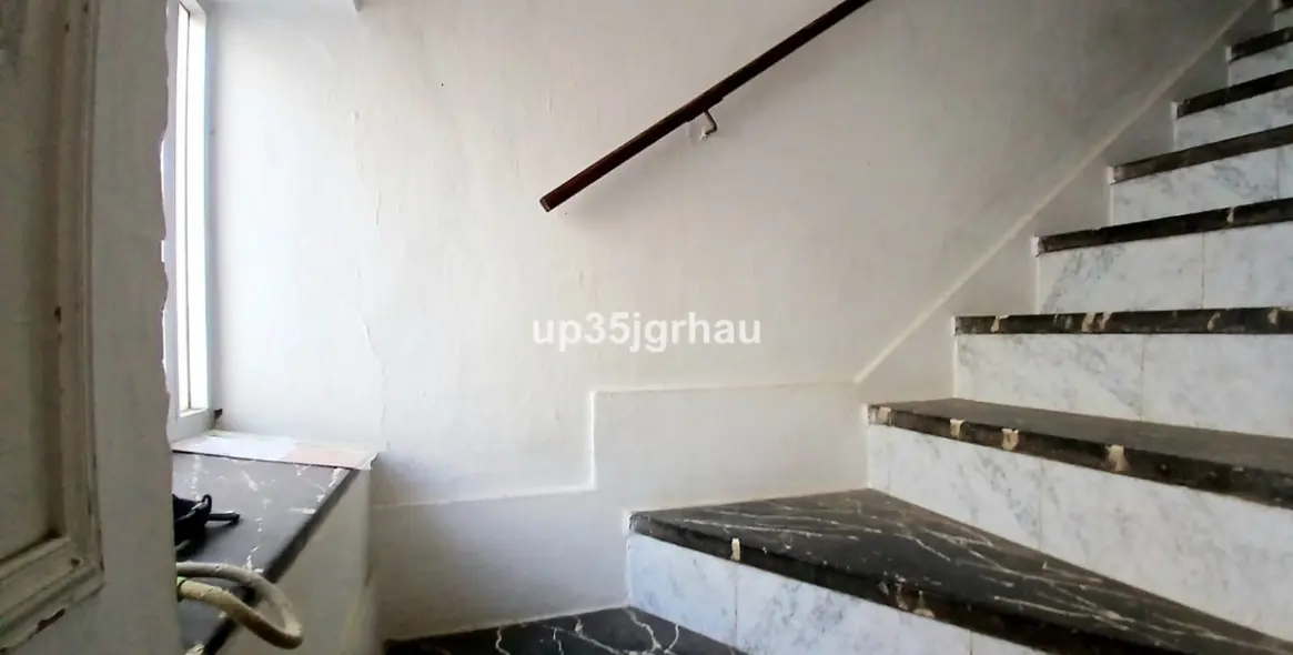 Venta de villa independiente en Estepona 13