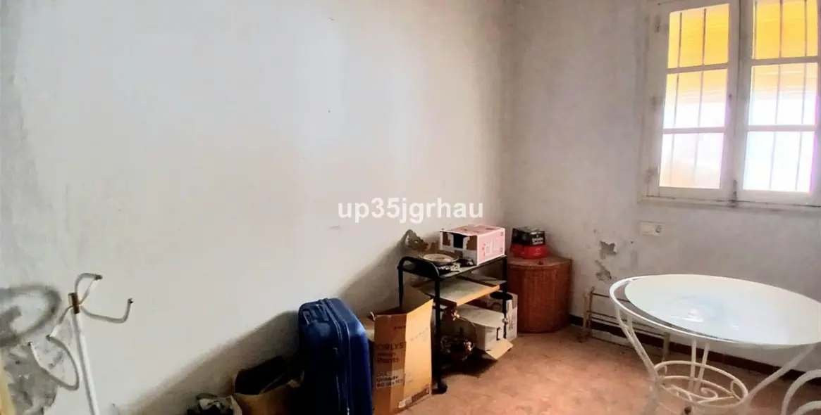 Venta de villa independiente en Estepona 16