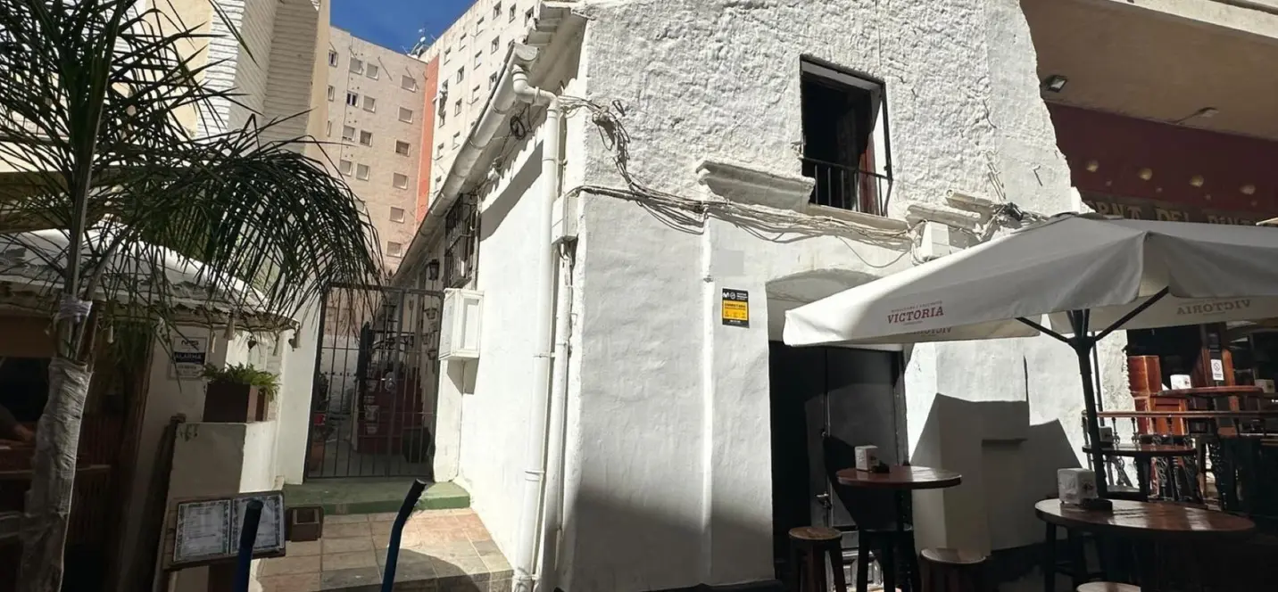 Продажа  отдельно стоящей виллы в Marbella 0
