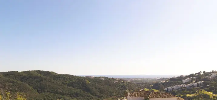 Venta de parcela residencial en Benahavís 0