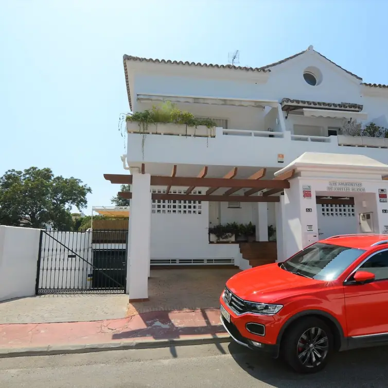 Продажа парковочного места в San Pedro de Alcántara