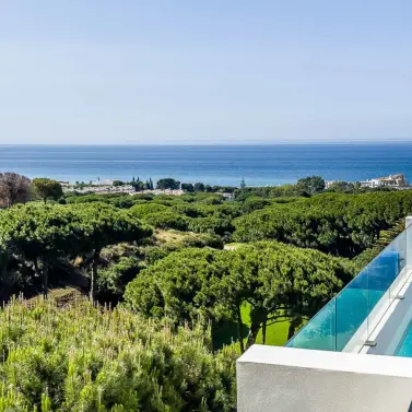 Sale of semi-detached house in Marbella
