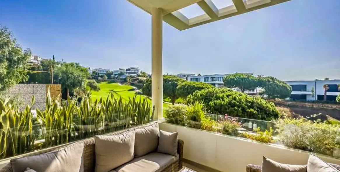 Sale of semi-detached house in Marbella 53