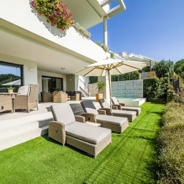 Sale of semi-detached house in Marbella