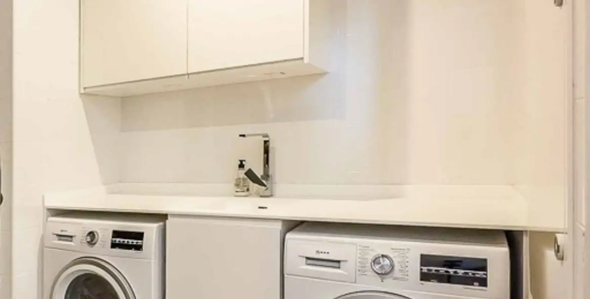 Sale of semi-detached house in Marbella 32