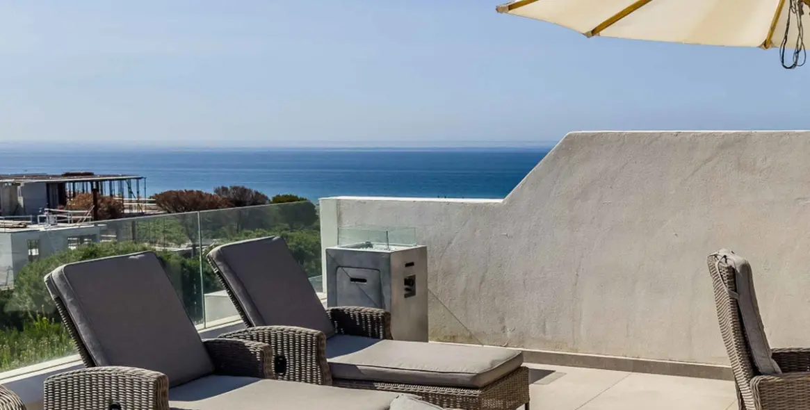 Sale of semi-detached house in Marbella 50