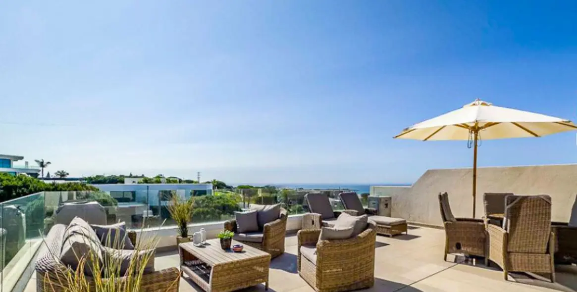 Sale of semi-detached house in Marbella 76