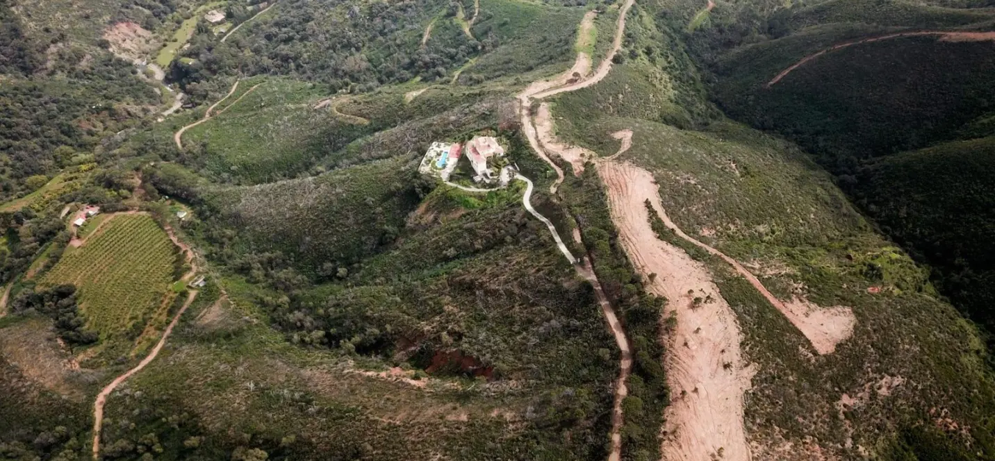 Sale of residential plot in Estepona 0