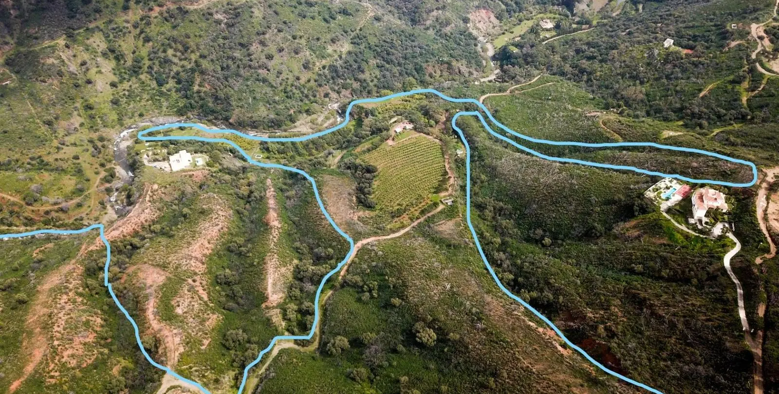 Sale of residential plot in Estepona 8