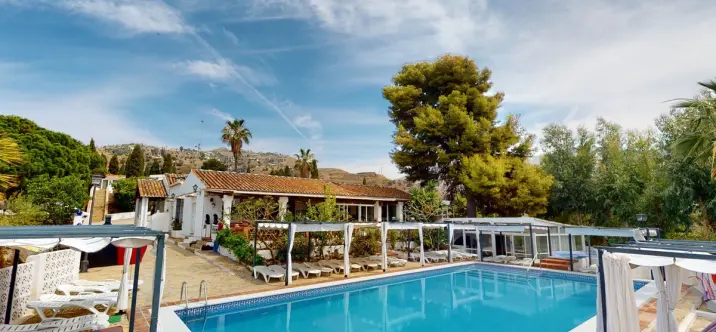 Villa independiente R4894507 0