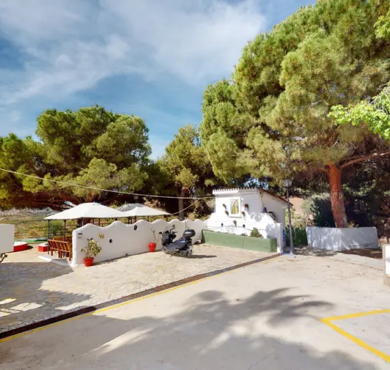 Villa independiente R4894507