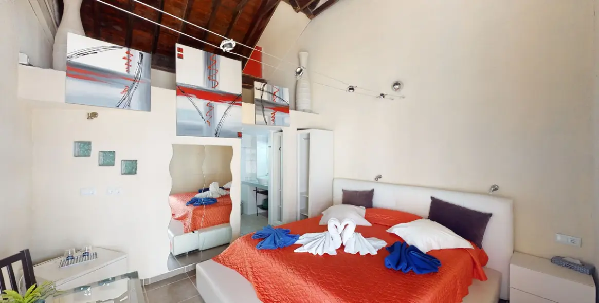 Venta de villa independiente en Costa del Sol East 9