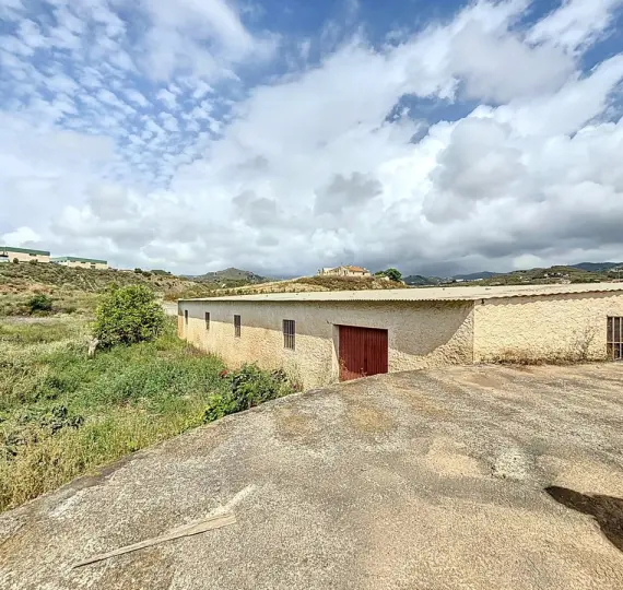 Residential plot R5044792