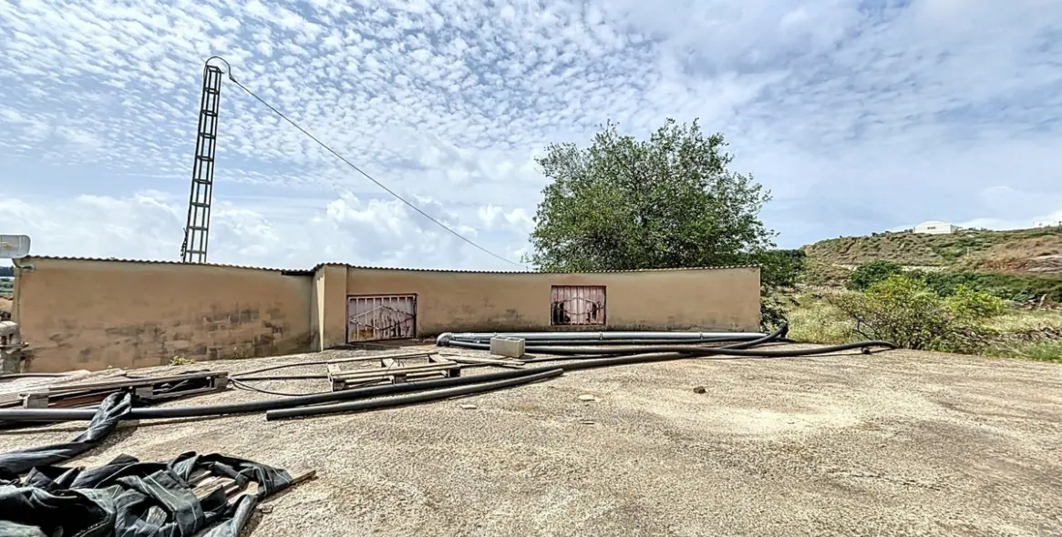 Sale of residential plot in Costa del Sol East 7