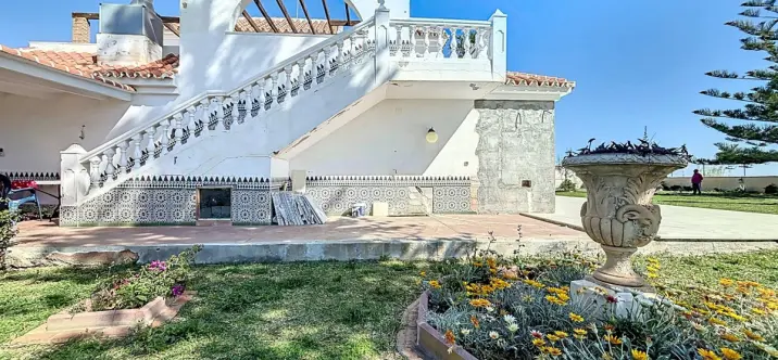 Villa independiente R5155321 3