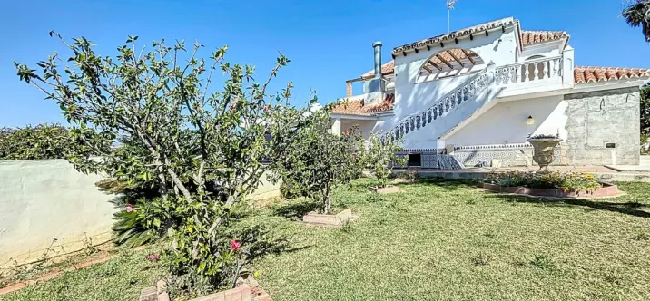 Villa independiente R5155321 4