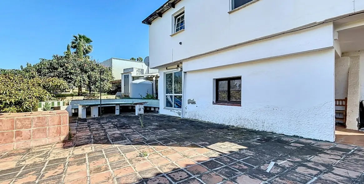 Venta de villa independiente en Almayate 8