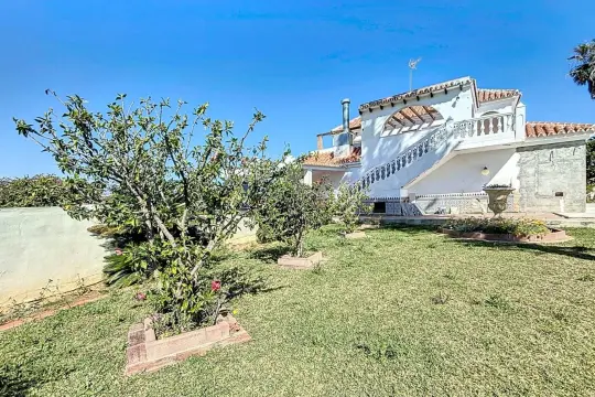 Image 7 thumb
