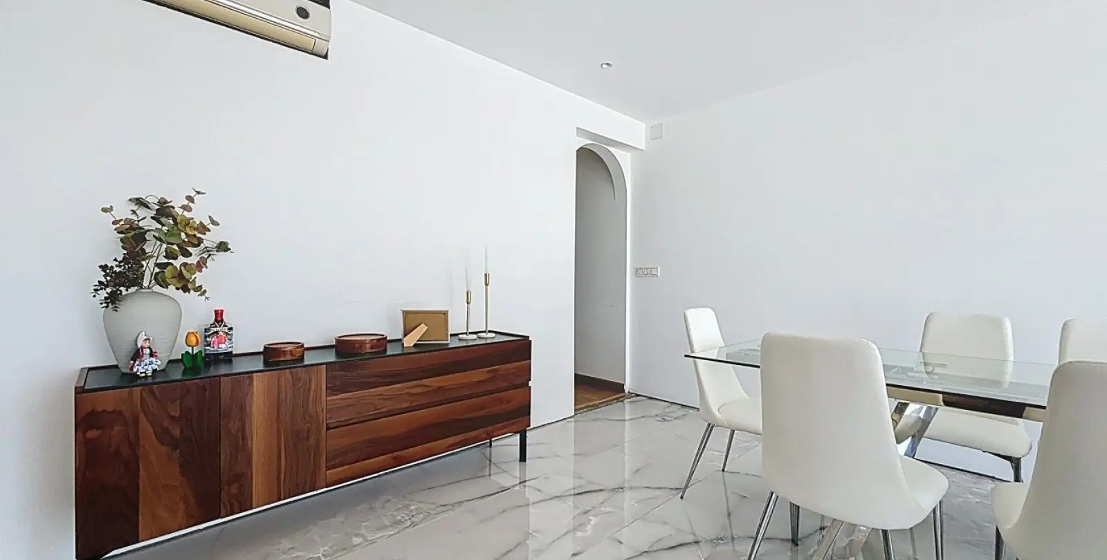 Sale of detached villa in Almayate 16