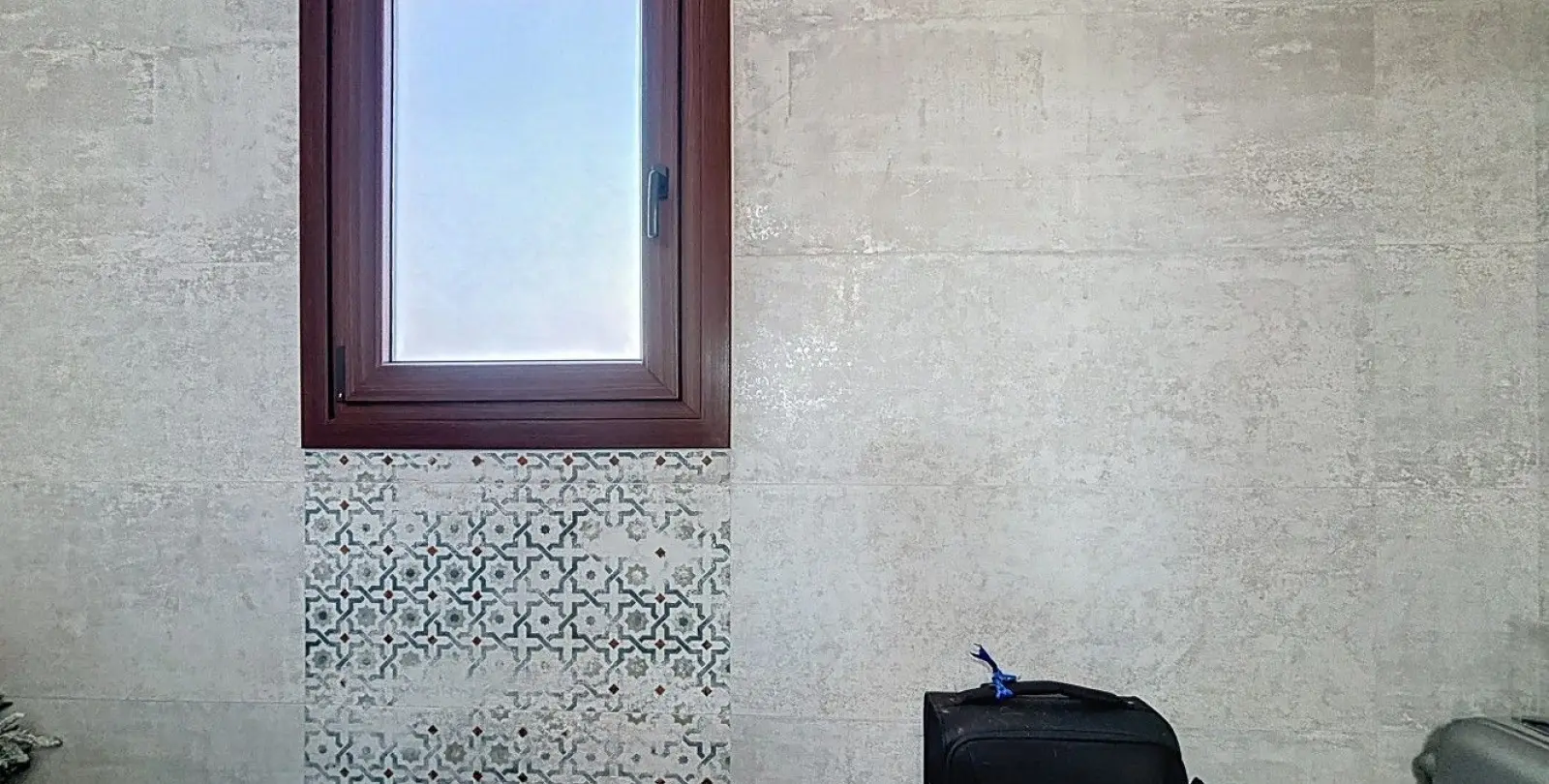 Sale of detached villa in Almayate 31