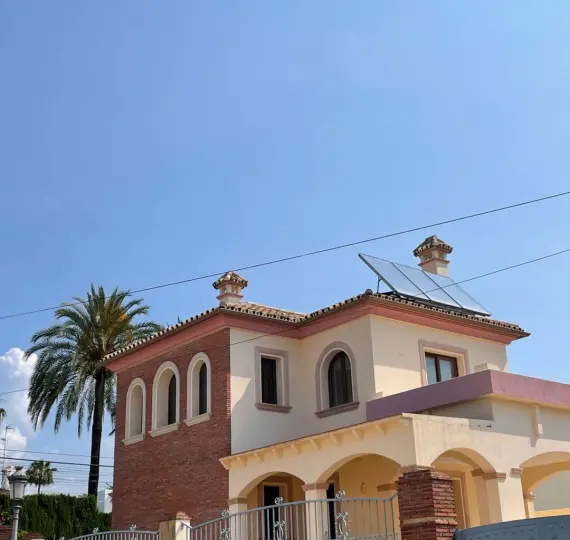 Oтдельно стоящая вилла R5189083