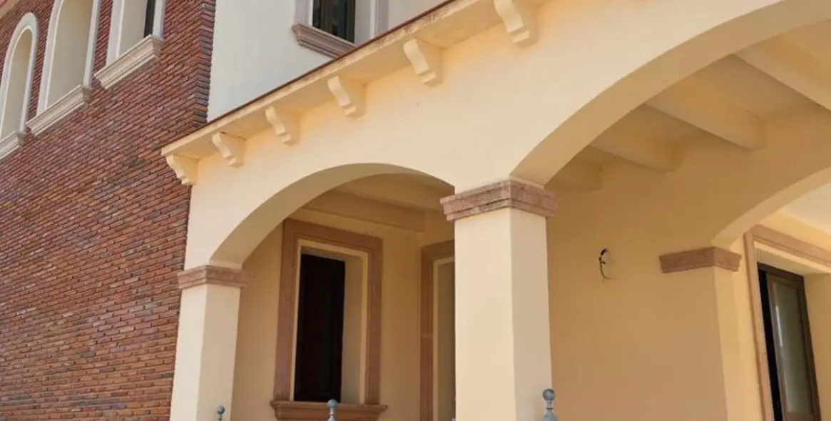Sale of detached villa in San Pedro de Alcántara 12