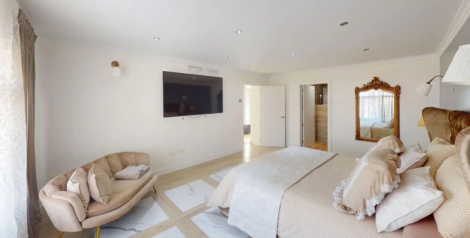 Venta de casa pareada en Caleta de Vélez 10