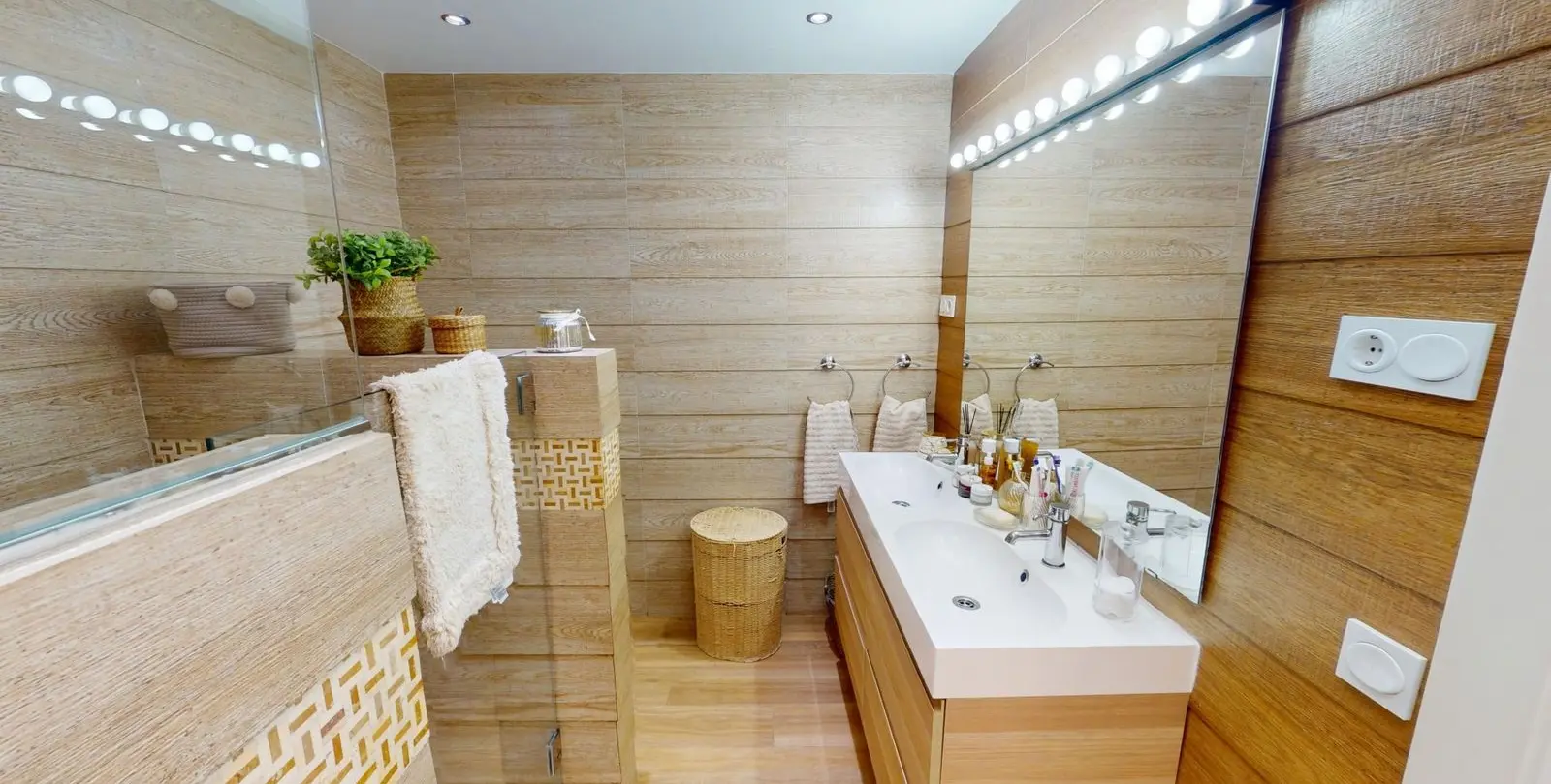 Venta de casa pareada en Caleta de Vélez 11