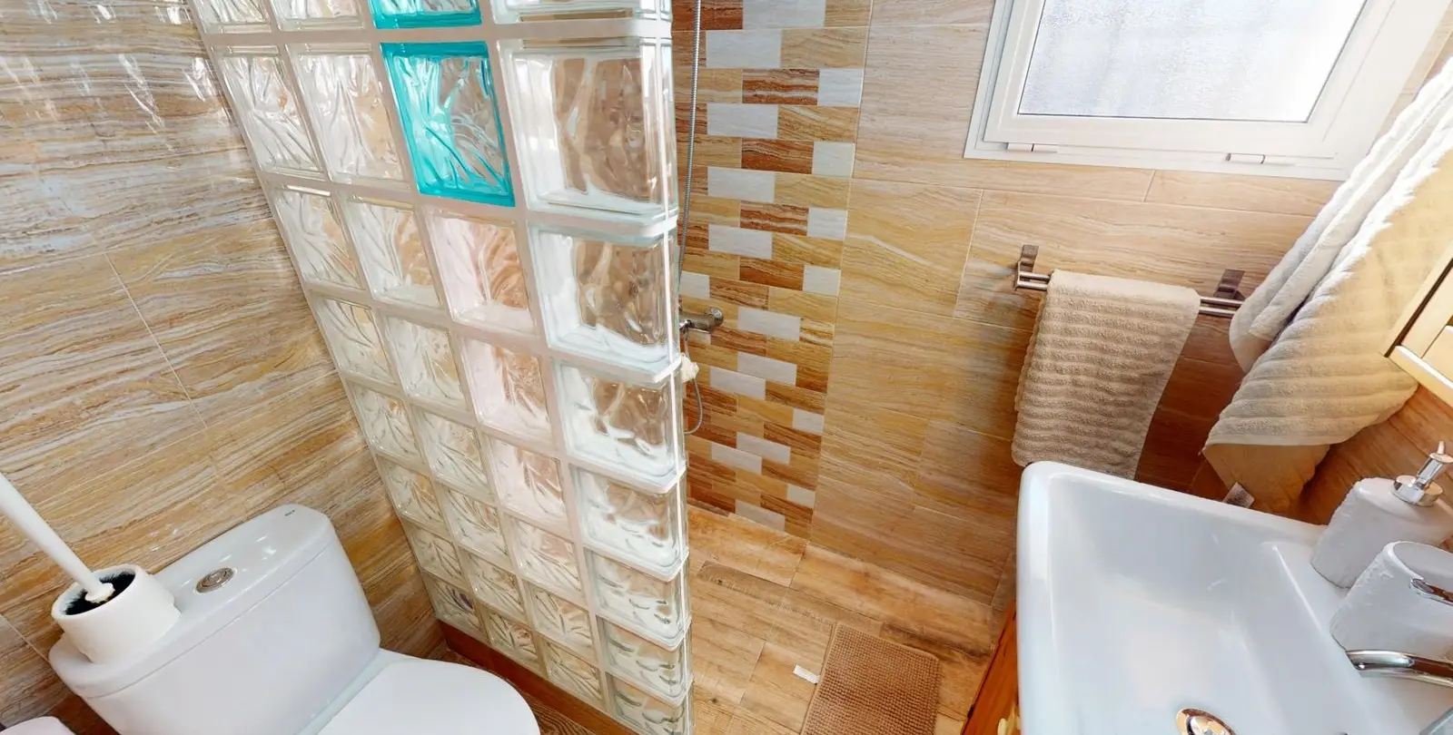 Venta de casa pareada en Caleta de Vélez 35