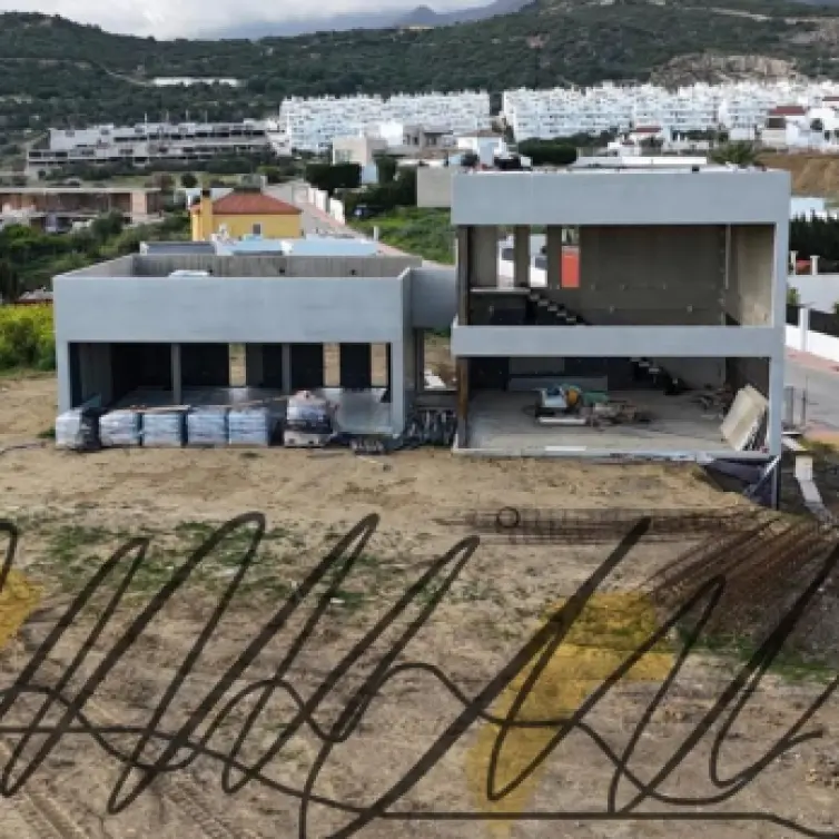 Sale of residential plot in Estepona