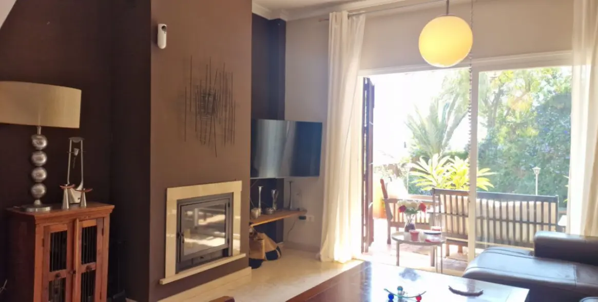 Sale of detached villa in Pinares de San Antón 5