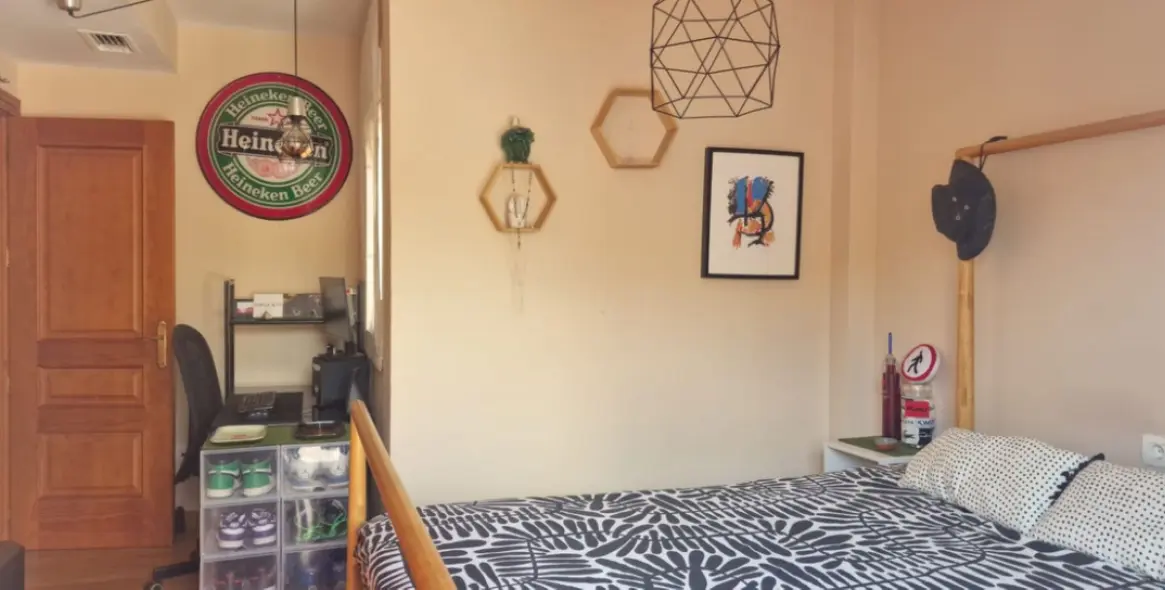 Sale of detached villa in Pinares de San Antón 11