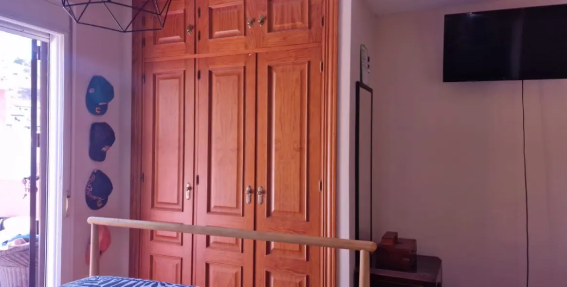 Sale of detached villa in Pinares de San Antón 12