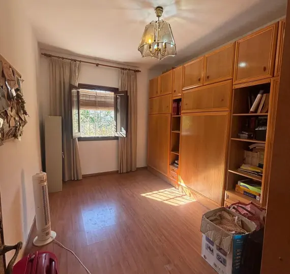 Detached villa R5214271