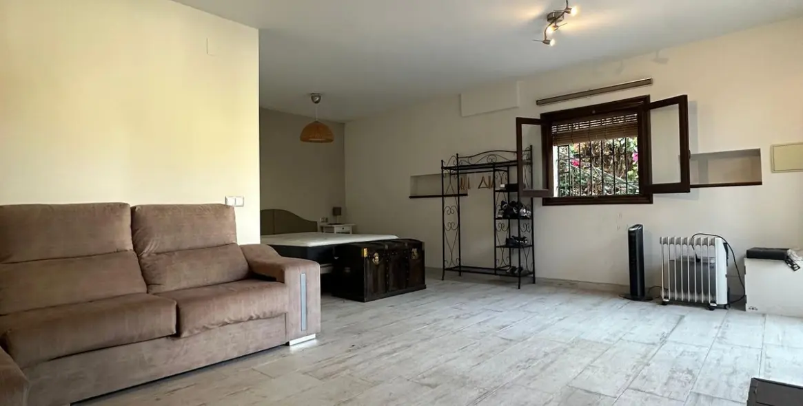 Sale of detached villa in Mayorazgo 26