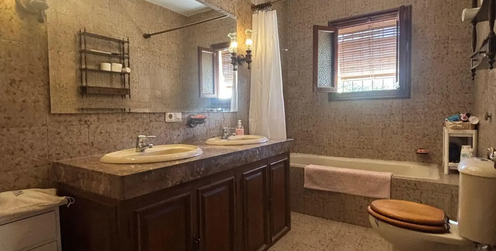 Venta de villa independiente en Mayorazgo 4