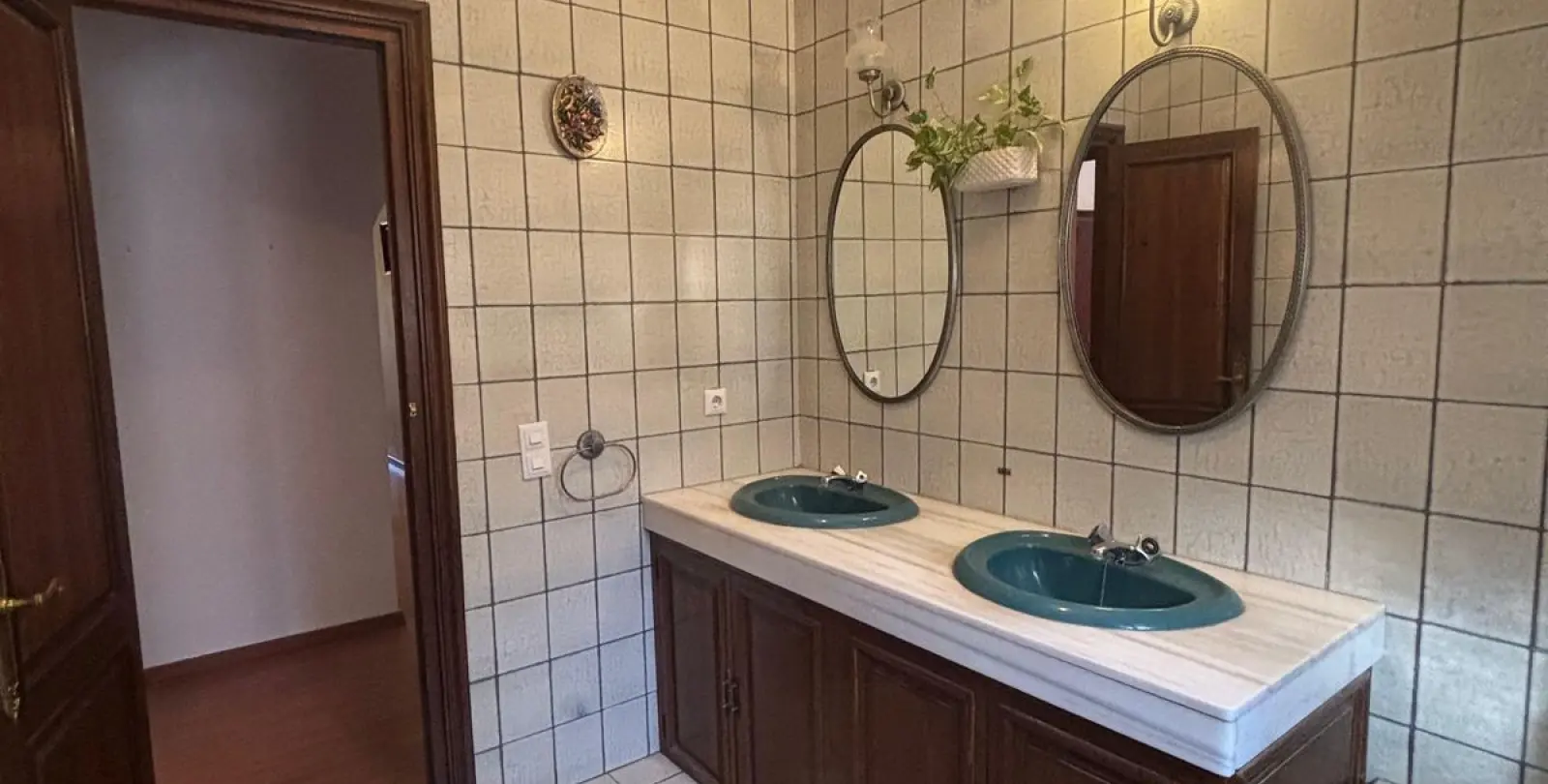 Venta de villa independiente en Mayorazgo 19