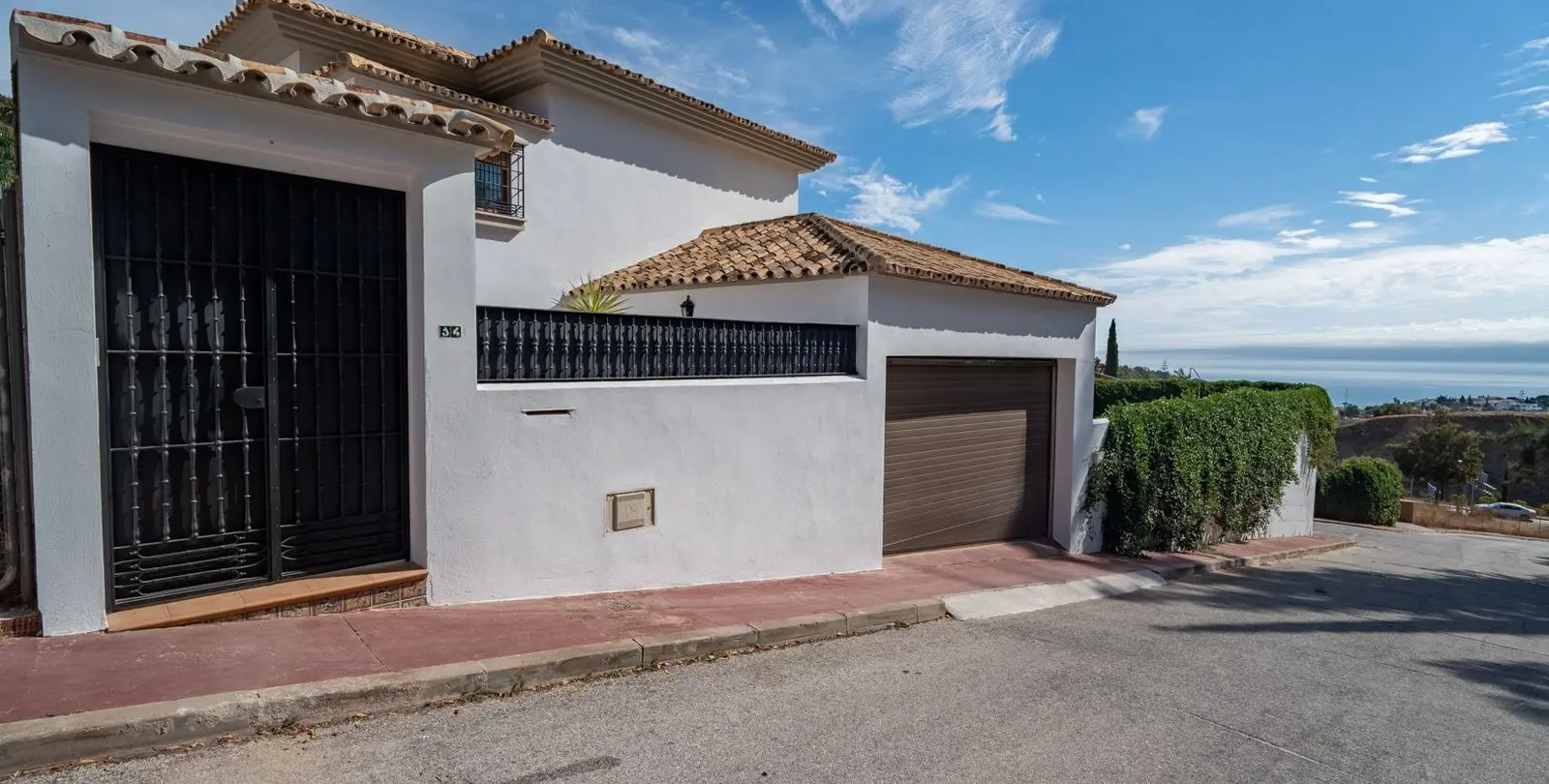 Продажа  отдельно стоящей виллы в Pinares de San Antón 42
