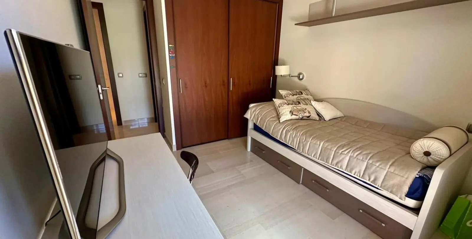Venta de ático dúplex en Nueva Andalucía 12